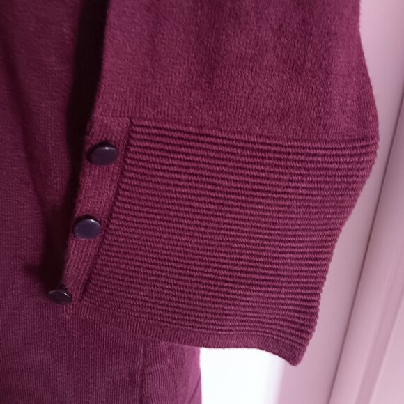 Women's Evolution by Cyrus Open Front Burgundy Cardigan Size XS NWOT - Picture 4 of 6